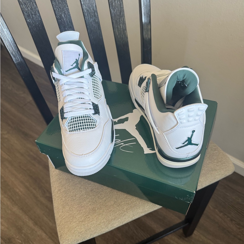 Jordan 4